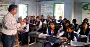 প্রায় ১০ বছরের অপেক্ষার অবসান! অবশেষে উচ্চ প্রাথমিকে শিক্ষক নিয়োগের সুপারিশপত্র দেওয়া শুরু করল এসএসসি