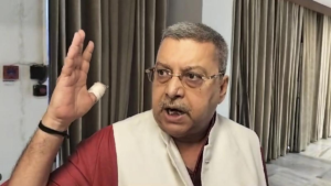 লোকসভায় ধুন্ধুমার! মহিলা সাংসদকে কটূক্তি ও হাতাহাতির চেষ্টার অভিযোগে পুরো বাদল অধিবেশন থেকে সাসপেন্ড কল্যাণ