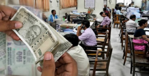 রাজ্য সরকারি কর্মীদের জন্য বড় উপহার! কেন্দ্রীয় হারে ডিএ এবং সপ্তম পে কমিশন নিয়ে বড় ঘোষণা শুভেন্দু অধিকারীর