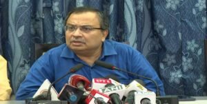 স্পিকারের সঙ্গে সোজা তর্কে কুণাল ঘোষ! উত্তাল বিধানসভায় চরম বিশৃঙ্খলা, সামাল দিতে আসরে নামলেন প্রবীণ মন্ত্রী!