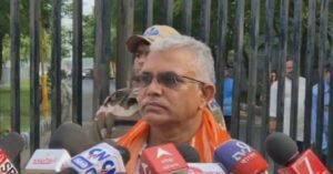 ‘১৫ দিন অনুপস্থিত থাকলেই কেল্লাফতে!’ গ্রামীণ উন্নয়ন প্রকল্পের নতুন পঞ্চায়েত বিলে কার ক্ষমতা বাড়ল?
