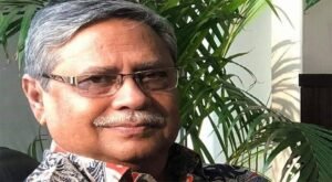 ডিসেম্বরেই দেশে ফিরছেন হাসিনা! তার আগেই বিস্ফোরক পদক্ষেপে বড় ধাক্কা খেতে চলেছে বাংলাদেশের রাজনীতি?