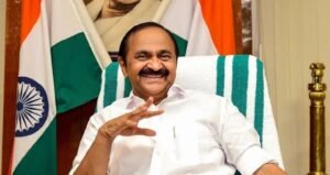 “বউমাদের রান্নার কৌশল শেখান মায়েরা!” কেরলের মুখ্যমন্ত্রীর এই মন্তব্যে নেটদুনিয়ায় ঝড়ের বেগে উঠল প্রতিবাদের ঝড়