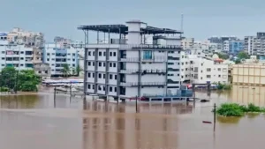 চরম বিপর্যয়ে গুজরাট! টানা তিন দিনের ভারী বৃষ্টিতে বানভাসি একাধিক জেলা, নিরাপদ আশ্রয়ে ৩৮ হাজার মানুষ
