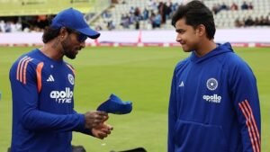 শচীনের ৩৭ বছরের রেকর্ড চুরমার! ১৫ বছর বয়সে ইতিহাস গড়লেন ‘বিস্ময় বালক’ বৈভব