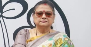 দলত্যাগ বিরোধী আইন নিয়ে তুঙ্গে বিতর্ক: কী যুক্তি দিয়ে নিজের অবস্থান স্পষ্ট করলেন কাকলি ঘোষ দস্তিদার?
