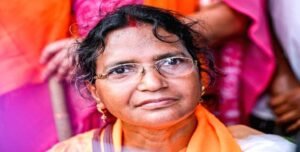 ধর্ষকের বাঁচার অধিকার নেই! বারুইপুর এনকাউন্টারকে সরাসরি সমর্থন অভয়ার মায়ের