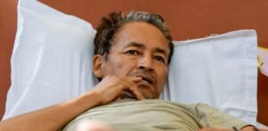 সংসদ ভবনে প্রবেশের দাবিতে অনশনে সোনম, শারীরিক অবস্থার অবনতিতে বাড়ছে উদ্বেগ