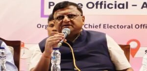 ভুয়ো সার্টিফিকেট চক্রের কেল্লাফতে! প্রধান-পুরপ্রধানদের হাত থেকে একচ্ছত্র ক্ষমতা কাড়ল রাজ্য সরকার