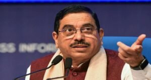 খাদ্য ও ক্রেতা সুরক্ষা মন্ত্রকের পাশাপাশি এবার কোন বড় দায়িত্ব পেলেন প্রহ্লাদ যোশী?