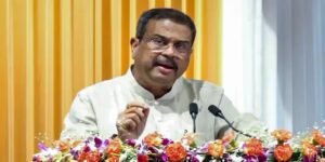 ‘পুরো যাত্রা ছাত্রকল্যাণের সাক্ষ্য বহন করে!’ ধর্মেন্দ্র প্রধানের ইস্তফায় প্রথমবার মুখ খুলল কেন্দ্র