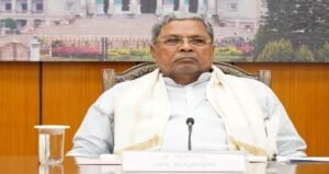 “রাজনীতি এখন শুধু দুর্নীতি!” ভোটের ময়দান থেকে পাকাপাকি সরে দাঁড়ানোর ঘোষণা প্রাক্তন মুখ্যমন্ত্রীর