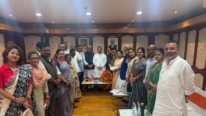 ‘২০ জনই আছি, সংখ্যাটা বাড়তেও পারে!’ শুভেন্দুর সঙ্গে হাই-ভোল্টেজ বৈঠকের পরই বড় বিস্ফোরক দাবি