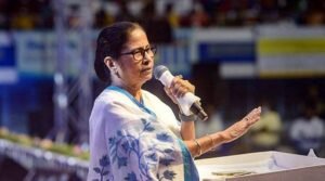 “হৃদয় কেঁদেছে ছাত্রছাত্রীদের জন্য”-যাদবপুর কাণ্ড নিয়ে সরব হয়ে বিজেপিকে আক্রমণ মমতার