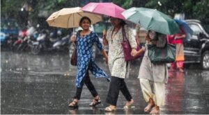 “ঝমঝমিয়ে বৃষ্টির পালা শুরু!”-রাজ্যের ১২ জেলায় ভারী বৃষ্টির সতর্কতা, জেনে নিন পূর্বাভাস