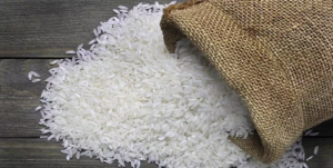 ভাত রান্নার আগে চাল ধোয়া কি শুধুই অভ্যেস নাকি মারাত্মক বিপদ থেকে বাঁচার উপায়? না জানলে বড় ভুল করবেন!