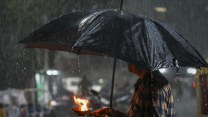 নিম্নচাপ সরতেই কি পুরোপুরি স্বস্তি? কোন ৬ জেলায় আজ ফের ভারী বৃষ্টির লাল সতর্কতা জারি করল হাওয়া অফিস?