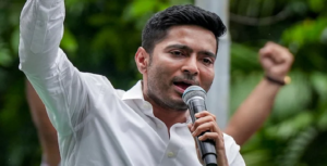 দলত্যাগী এনসিপি সাংসদদের নিয়ে স্পিকারকে চরম হুঁশিয়ারি অভিষেকের! সুপ্রিম কোর্টে যাওয়ার হুঙ্কার দিয়ে কী বললেন তিনি?