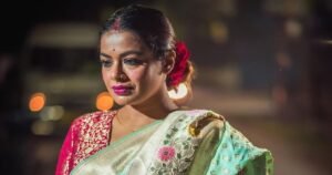 একদিকে ছাত্রছাত্রীদের স্বপ্নপূরণ, অন্যদিকে কাকার মৃত্যু! জীবনের কঠিনতম সময়েও কোন পথ বেছে নিলেন ইমন?