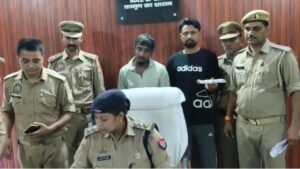 চা দোকানে বচসার জেরে রক্তগঙ্গা! বাবাকে গালিগালাজ করায় মাঝ রাস্তায় যুবককে কুপিয়ে খুন করল দুই ভাই