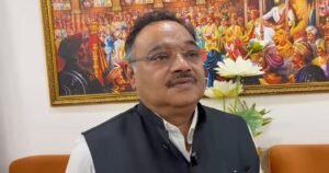 বঙ্গবিভূষণ কেড়ে নেওয়ার মাঝেই বিরাট মন্তব্য বিজেপির রাজ্য সভাপতির! নেতাজি বিতর্ক নিয়ে শোরগোল