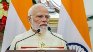 “আবারও বিকশিত হল দেশ!” অপরিশোধিত তেলের দাম ও বৈশ্বিক সংকটকে বুড়ো আঙুল দেখিয়ে লাফিয়ে বাড়ল জিডিপি