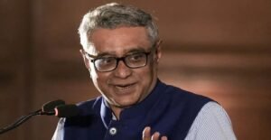 ‘এমব্লেম ধ্বংস হওয়া অত্যন্ত দুর্ভাগ্যজনক’, যাদবপুরের অশান্তি ও ভাইরাল হওয়া রিল নিয়ে কড়া বার্তা নেতার