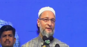 “মেয়েরা মাথায় হিজাব পরে, মস্তিষ্কে নয়!” আদালতের ঐতিহাসিক রায়ের তীব্র প্রতিবাদে সরব আসাদউদ্দিন ওয়াইসি