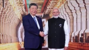 ‘মতপার্থক্য যেন বিরোধে পরিণত না হয়’,মোদী-চিন প্রেসিডেন্টের বৈঠকে বড় বরফ গলল?