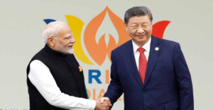 ৭ বছর পর ভারতের মাটিতে শি জিনপিং! ব্রিকস সম্মেলনের মাঝেই মোদির সঙ্গে মেগা বৈঠকে কোন বড় সমীকরণ?