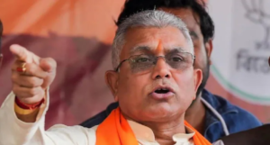 “বাড়ির চাকর-বাকরকেও প্রার্থী করে দেওয়া যায়!” উপনির্বাচনে তৃণমূলের প্রার্থী তালিকা ঘোষণা হতেই চরম কটাক্ষ দিলীপ ঘোষের