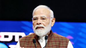 ‘নদী যেমন সাগরে মেশে…’ শিকাগো বক্তৃতার ১৩৩ বছর পূর্তিতে বিবেকানন্দকে স্মরণ মোদীর