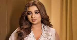 তেরো বছর বয়সে নেমেই ইন্ডাস্ট্রির কাস্টিং কাউচের কালো রূপ দেখেই ফেলেছিলেন শ্রেয়া? গায়িকার বিস্ফোরক মন্তব্যে তোলপাড়
