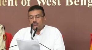 শিক্ষকদের জন্য বিরাট সুখবর! একলাফে কতটা বাড়ল বেতন? নবান্নের মেগা ঘোষণায় খুশির হাওয়া