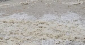 হঠাৎ বাড়ছে রামনগরে কোসির জলের গতি! বড় বিপদের আশঙ্কায় কাঁপছে নদীর তীরবর্তী এলাকা