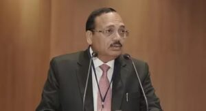 শান্তিপূর্ণ প্রতিবাদে পুলিশি বর্বরতা? পটনার বিশ্ববিদ্যালয়ে ছাত্র প্রশ্নের জবাবে বিস্ফোরণ সিজেআই-এর!