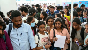 কোন পরীক্ষায় বসতে হবে না! সরাসরি ‘ওয়াক-ইন-ইন্টারভিউ’-এর মাধ্যমে স্থানীয় কাজের সুযোগ, এক ক্লিকে সম্পূর্ণ তথ্য