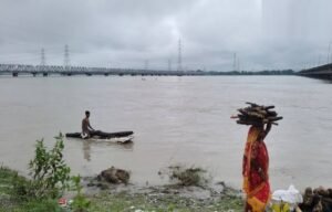 মাঝিদের তৎপরতায় পুনর্মিলন! তিস্তার গ্রাস থেকে উদ্ধার হয়ে মায়ের কোলে ফিরল ছোট্ট হাতি, ভাইরাল ভিডিও