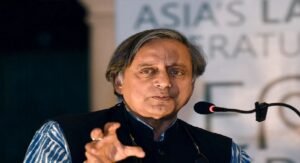‘পদ ছাড়ুন, নয়তো…’! সিইসি-র বিরুদ্ধে ইমপিচমেন্টের মারাত্মক ফাঁদ পাতলেন শশী তারুর